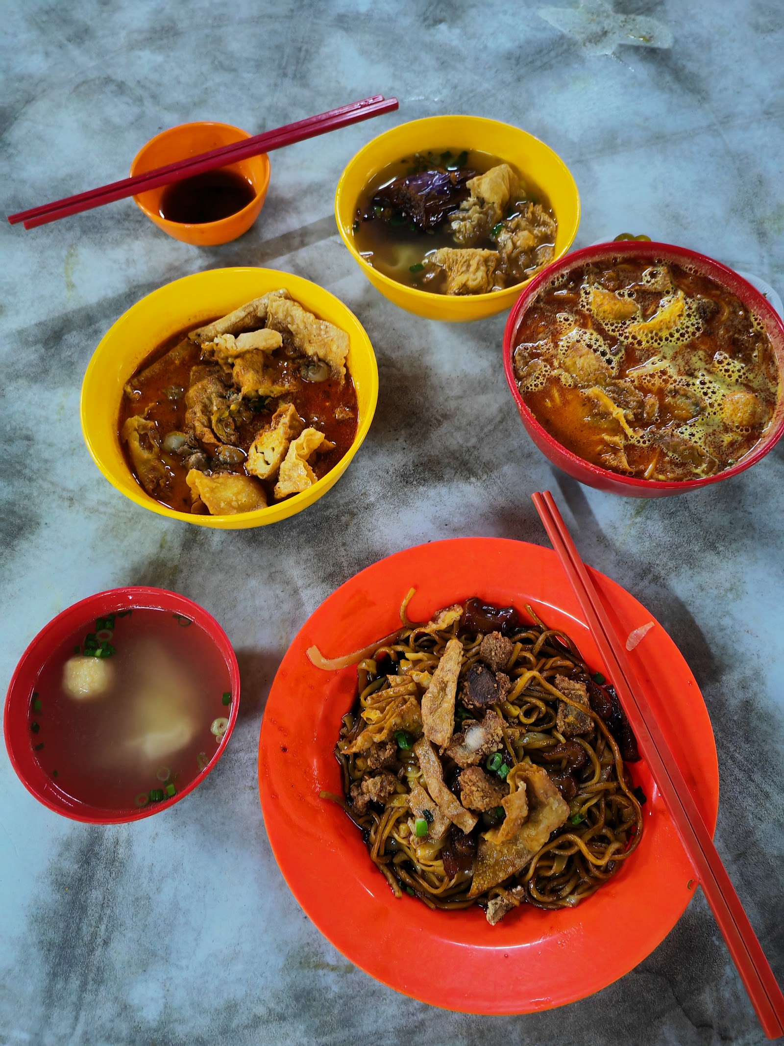 Serdang Midnight Curry Mee Stall • Kampung Baru Seri Kembangan 6